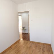 Przestronne 4 Pokoje Na Parterze Pod Lasem Klucze